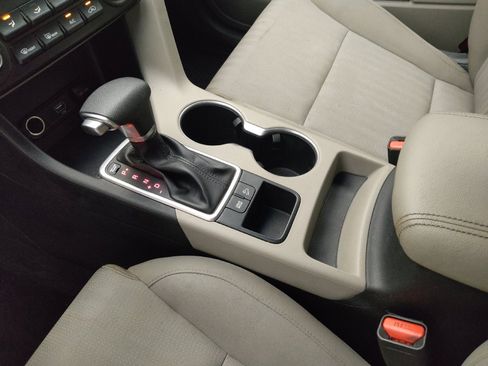 Used 2020 Kia Sportage LX FWD image 26