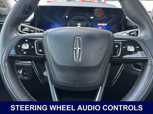 Used 2025 Lincoln Aviator Reserve w/ Jet Appearance Package RWD image 30