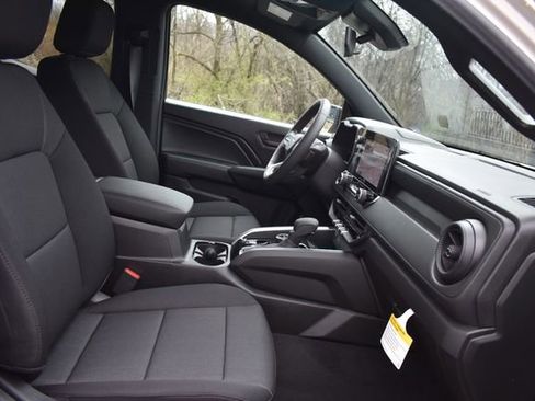 New 2026 Chevrolet Colorado Trail Boss AWD/4WD image 14