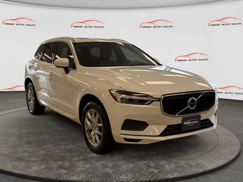 Used 2020 Volvo XC60 T5 Momentum AWD/4WD image 5