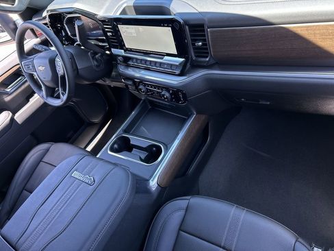 Used 2026 Chevrolet Silverado 3500 High Country w/ High Country Premium Package AWD/4WD image 29