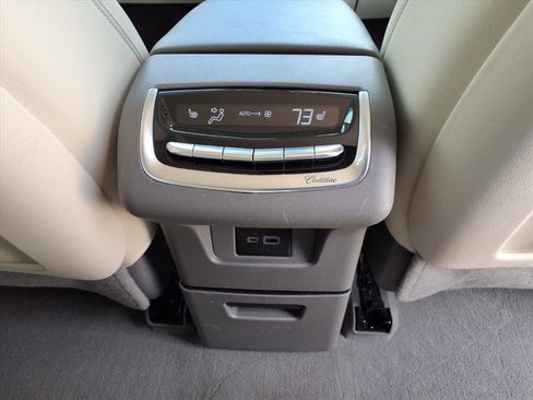 Certified 2023 Cadillac XT6 Premium Luxury FWD image 15