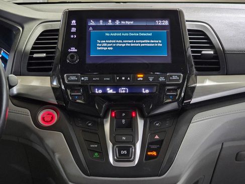 Used 2019 Honda Odyssey EX-L image 18