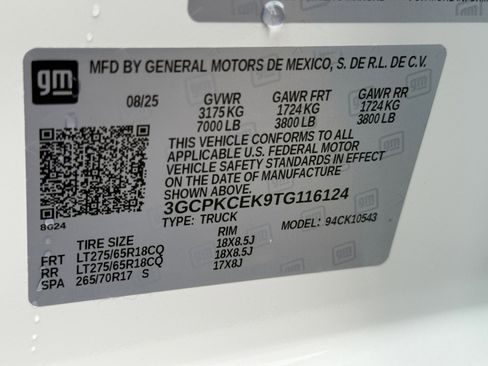 New 2026 Chevrolet Silverado 1500 Custom Trail Boss w/ LPO, Dark Essentials Package image 29