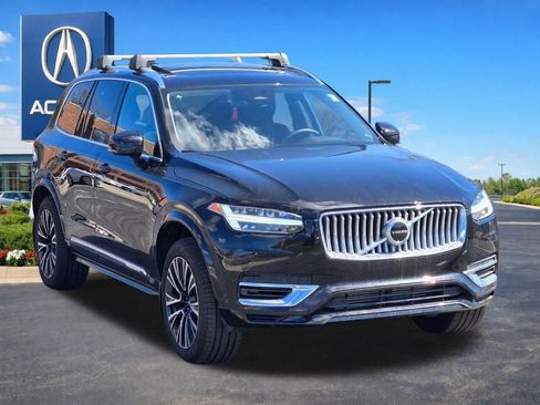 Used 2023 Volvo XC90 T8 Core AWD/4WD image 6