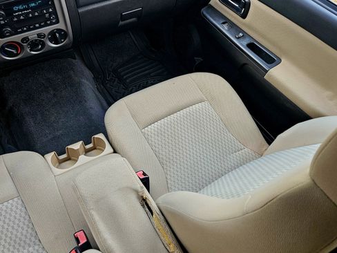 Used 2011 Chevrolet Colorado LT image 14