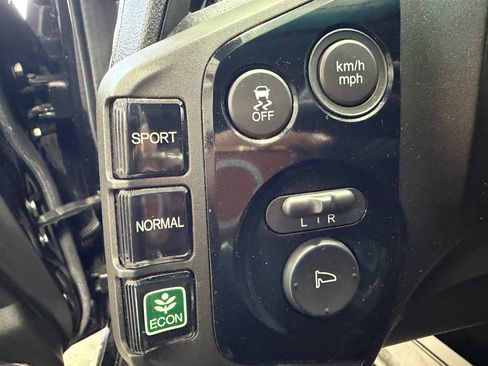 Used 2016 Honda CR-Z EX image 4