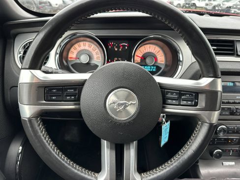 Used 2011 Ford Mustang GT image 20