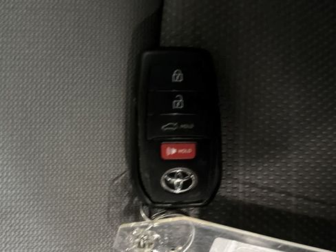 Used 2024 Toyota Corolla SE FWD image 27