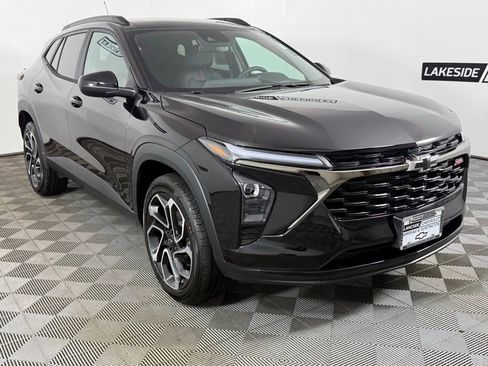 New 2026 Chevrolet Trax RS w/ Driver Confidence Package FWD image 8
