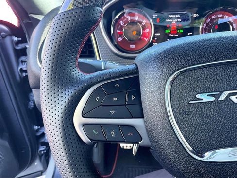 Used 2018 Dodge Challenger SRT Hellcat image 20