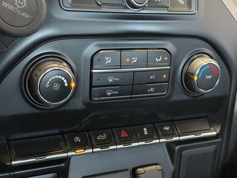 Used 2022 Chevrolet Silverado 1500 Custom RWD image 21