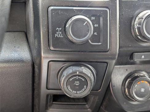 Used 2016 Ford F150 XLT w/ Equipment Group 302A Luxury AWD/4WD image 24