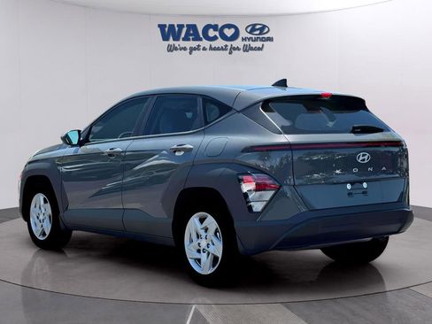 Used 2026 Hyundai Kona SE image 4