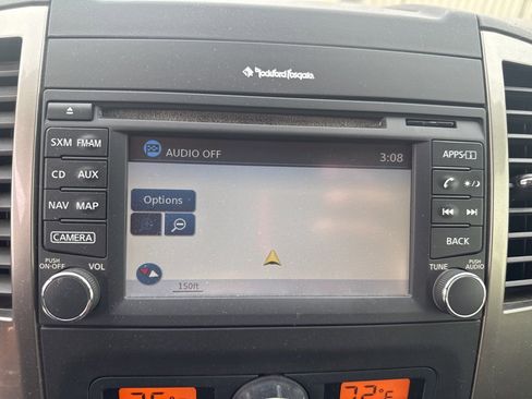 Used 2019 Nissan Frontier SL image 18