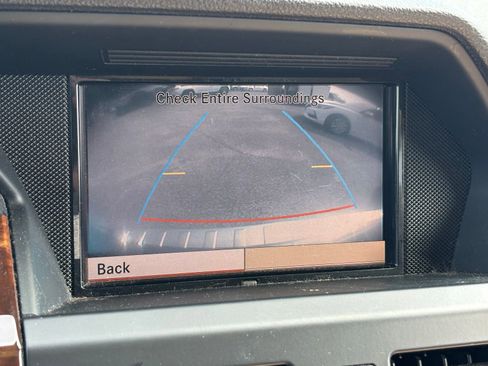 Used 2012 Mercedes-Benz GLK 350 2WD image 11