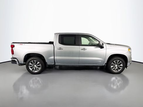 Used 2026 Chevrolet Silverado 1500 LT AWD/4WD image 4