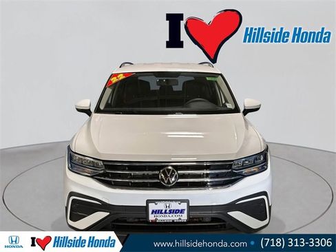 Used 2022 Volkswagen Tiguan S image 8