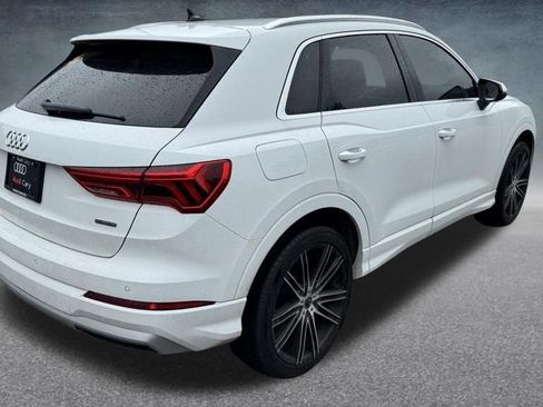 Used 2021 Audi Q3 2.0T Premium w/ Convenience Package AWD/4WD image 9