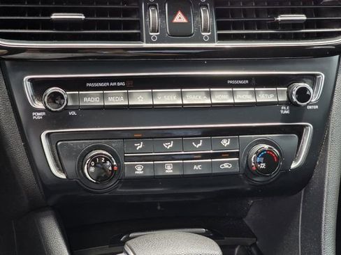 Used 2019 Kia Optima LX FWD image 18