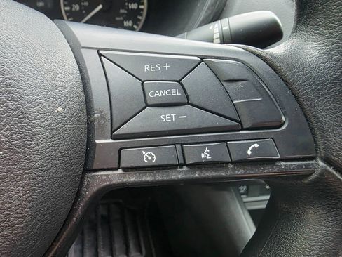 Used 2024 Nissan Sentra S FWD image 19