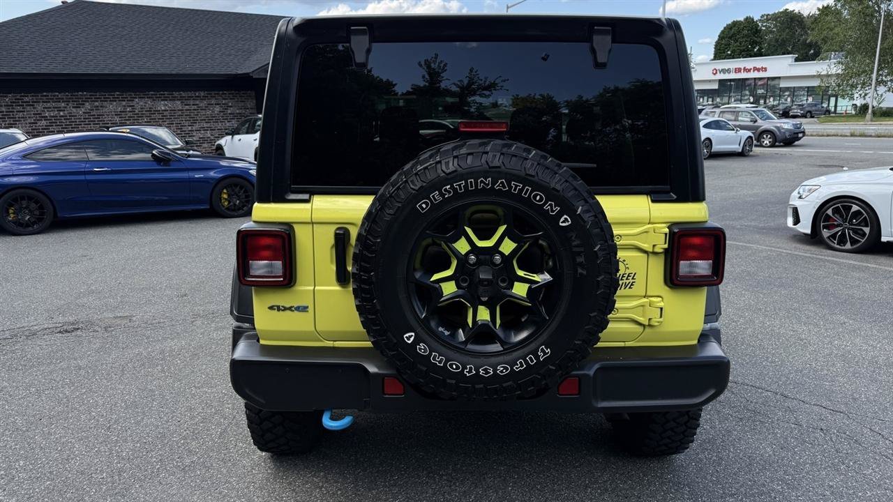 Used 2023 Jeep Wrangler Unlimited w/ 8.4" Radio Group AWD/4WD image 15