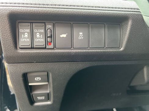 New 2026 Honda Odyssey Sport-L image 16