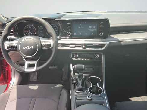 Used 2024 Kia K5 LXS FWD image 27