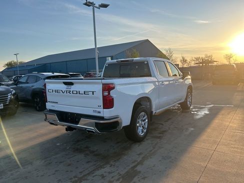 Used 2024 Chevrolet Silverado 1500 LT w/ Z71 Off-Road Package image 3