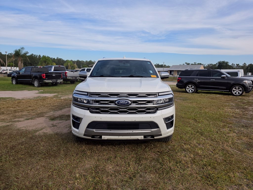Used 2022 Ford Expedition Platinum AWD/4WD image 5