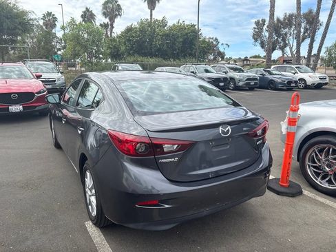 Used 2014 MAZDA MAZDA3 i Touring FWD image 9