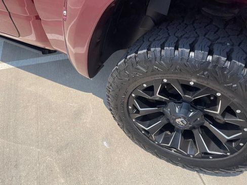 Used 2022 RAM 1500 Laramie w/ Sport Appearance Package AWD/4WD image 25