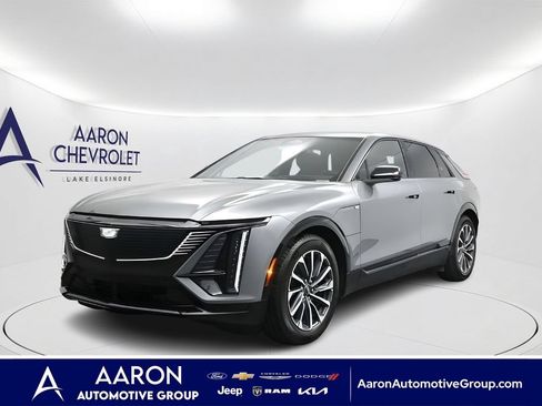 Used 2024 Cadillac Lyriq Sport RWD image 1