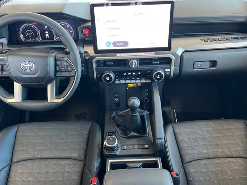 New 2026 Toyota Tacoma TRD Off-Road w/ TRD Off Road Premium Package AWD/4WD image 10