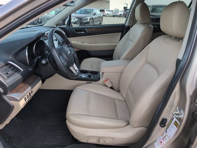 Used 2017 Subaru Outback 3.6R Limited AWD/4WD image 16