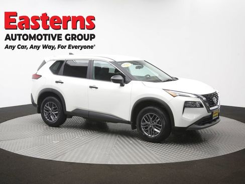 Used 2023 Nissan Rogue S AWD/4WD image 48