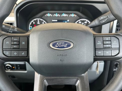 New 2025 Ford F350 XL w/ XL Chrome Package image 20