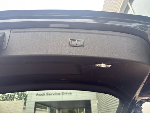 Used 2019 Audi Q5 2.0T Premium AWD/4WD image 10