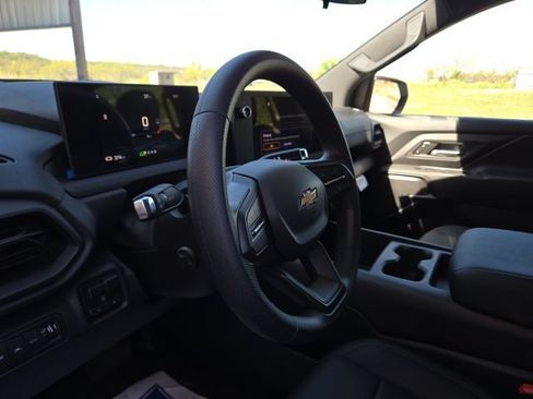Used 2024 Chevrolet Silverado EV W/T AWD/4WD image 10