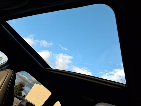 New 2025 Subaru Forester Limited image 9