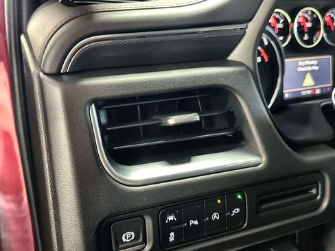 Used 2021 Chevrolet Tahoe RST w/ Luxury Package image 15