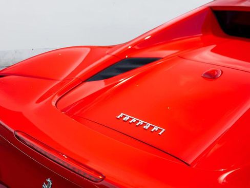 Used 2017 Ferrari 488 Spider RWD image 29