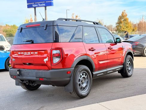 Used 2022 Ford Bronco Sport Badlands w/ Premium Package image 7