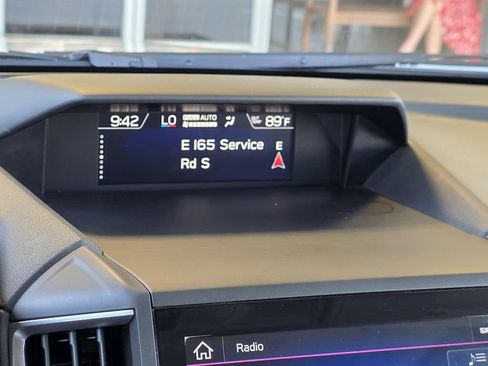 Used 2022 Subaru Crosstrek 2.5i Limited w/ Moonroof Package 2 AWD/4WD image 16