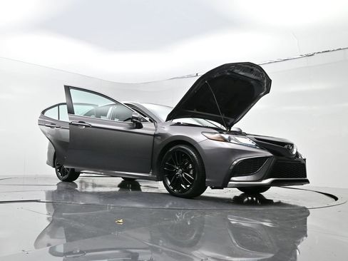 Used 2024 Toyota Camry XSE image 28