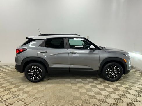 Certified 2025 Chevrolet TrailBlazer ACTIV w/ Convenience Package image 4