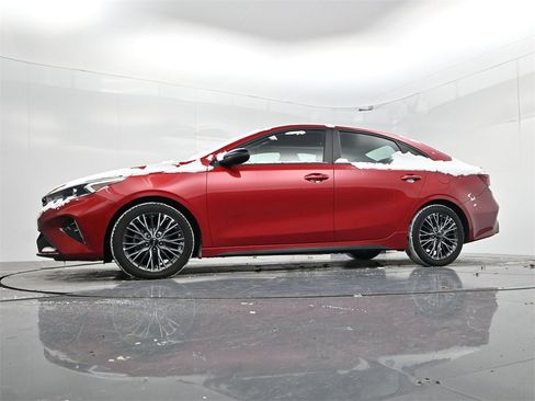 Certified 2024 Kia Forte GT-Line w/ GT-Line Premium Package image 39