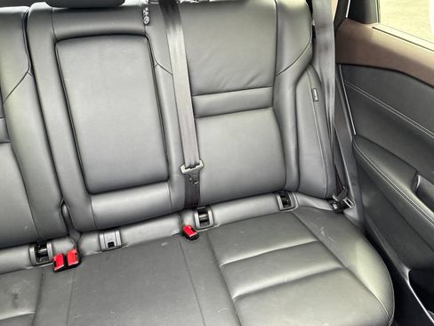Used 2023 Nissan Rogue SL AWD/4WD image 15