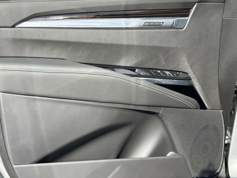 New 2026 Cadillac Escalade Luxury image 19