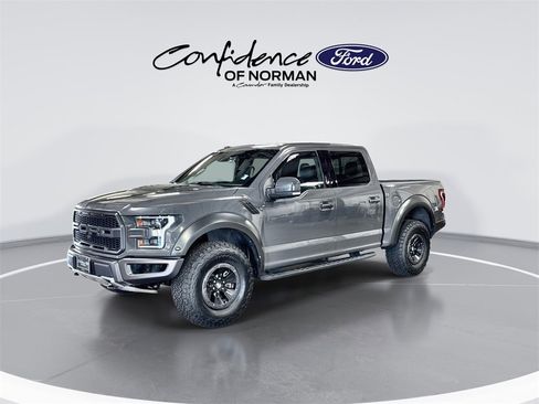 Used 2018 Ford F150 Raptor w/ Equipment Group 802A Luxury image 4